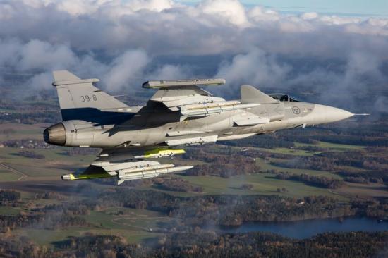 Schweiz behöver ersätta sina gamla stridsflygplan, och Saab hoppas att Gripen E kommer ta över platsen.