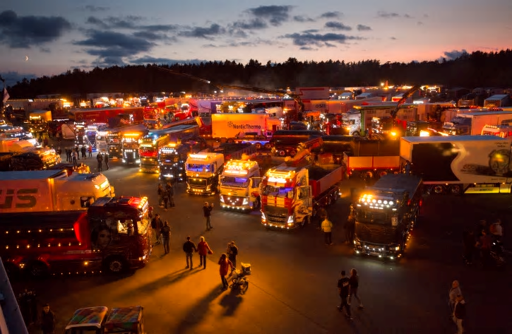 Ljusshow på Nordic Trophy området.