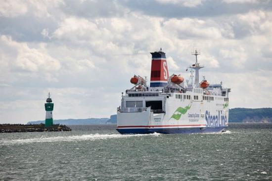 FS Sassnitz trafikerade linjen mellan Trelleborg och Sassnitz fram till 14 mars. Nu ligger hon vid kaj i Port of Mukran tillsvidare.