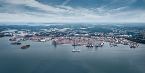 Göteborgs hamn ska gå igenom en digital helomvandling med direkta effekter på alla hamndelar.
