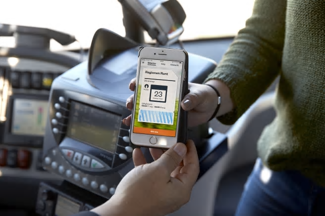 Västtrafik erbjuder biljetter digitalt via mobilappen Västtrafik To Go.