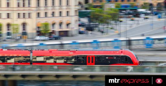 Sedan mars 2015 kör MTR Express snabbtågstrafik mellan Göteborg och Stockholm. 