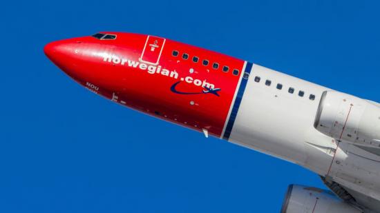 Norwegian 737-800.