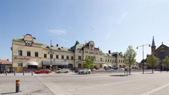 Utanför Gävle Centralstation.