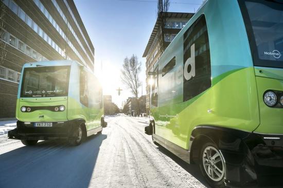 Nobinas självkörande bussar i Kista, norr om Stockholm.
