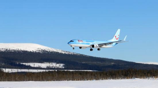 TUI landar med sportlovsfirande Göteborgare på Scandinavian Mountains Airport.