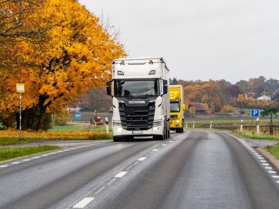 Transportstyrelsen ändrar de medicinska kraven så att det under vissa förutsättningar ska bli möjligt att ta körkort för högre behörigheter oavsett typ av diabetes.
