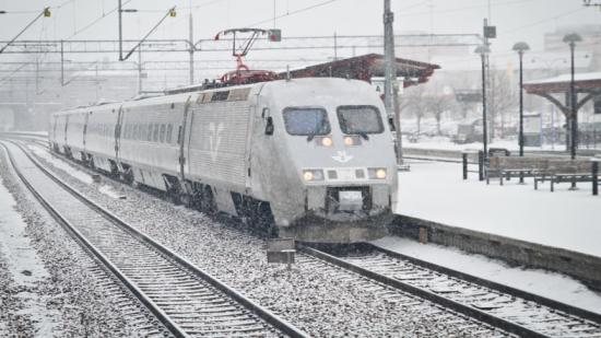 Många positiva besked men flaskhalsen på järnvägssträckan Alingsås-Göteborg kvarstår.