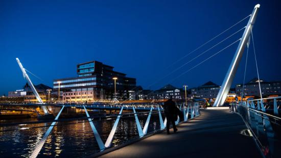 Varvsbron invigs den 30 september.