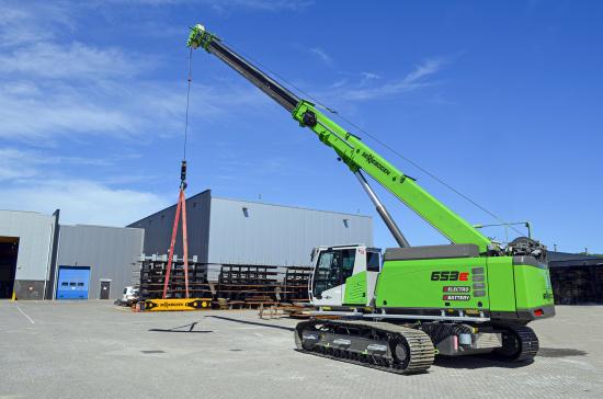 Sennebogen meddelar att allt är klart för världspremiären av den batteridrivna 50 tons teleskopskranen 653 Electro Battery på Bauma i slutet av oktober.