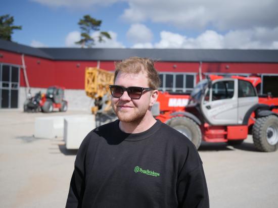 Martin Fast, Maskinförare.